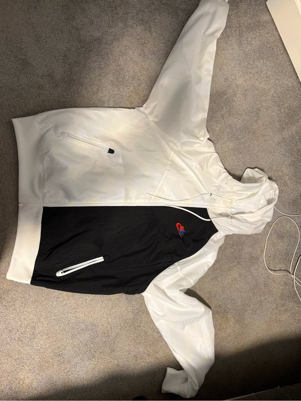 Nike White and Black Colorblock Hooded Windbreaker with Red Logo
